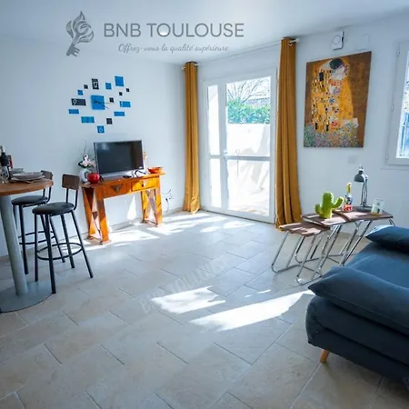 - Refuge Urbain - Clim - Terrasse - Parking - Wifi - Proche Transports Apartmán Toulouse
